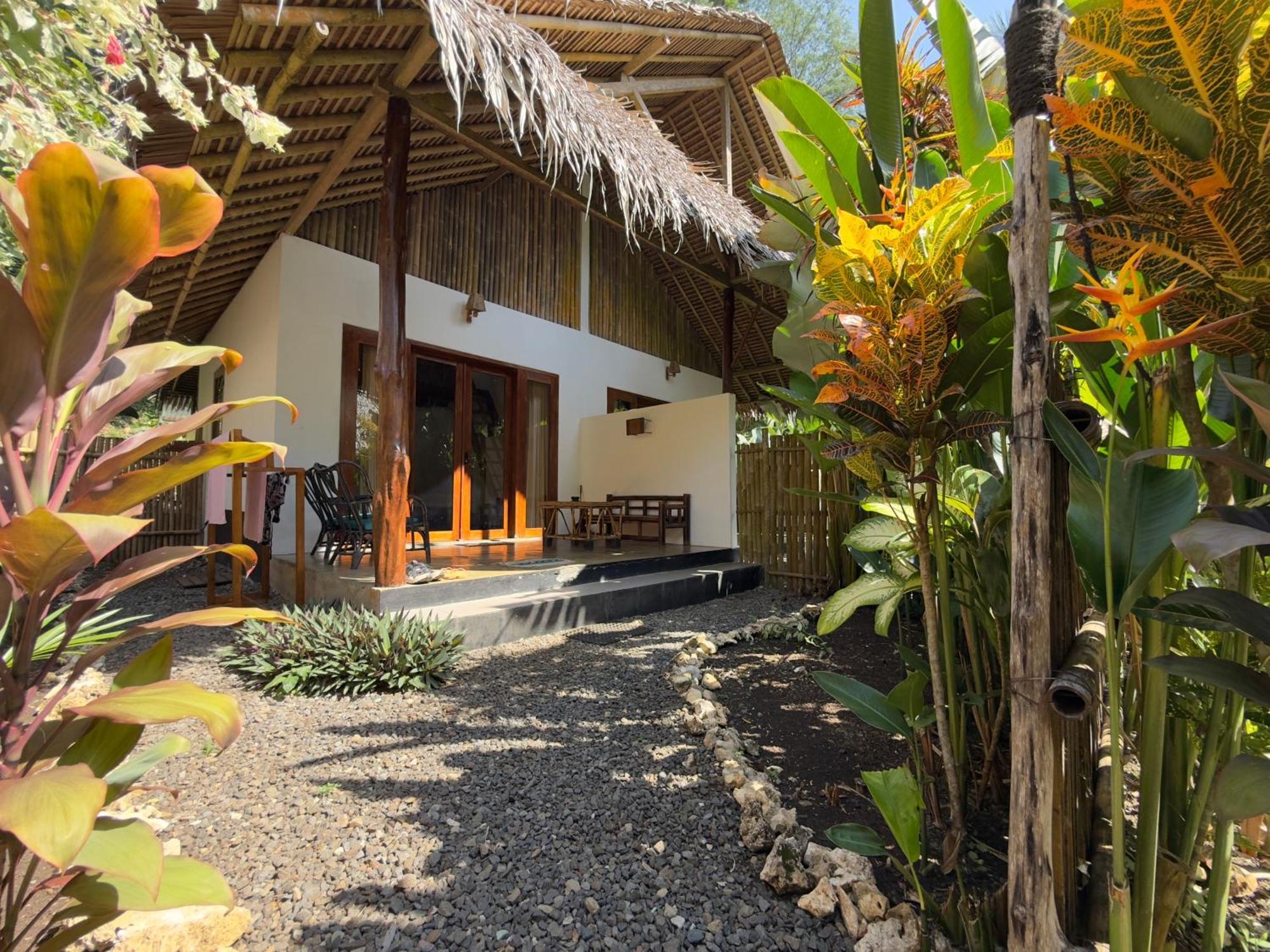 Rnv Eco Resort Bungalows Batukaras Экстерьер фото