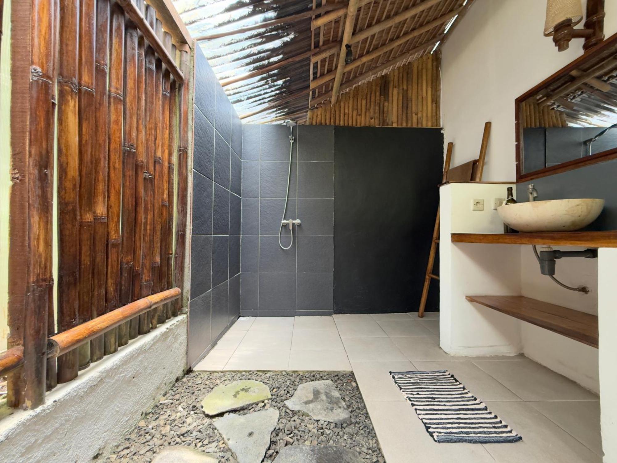 Rnv Eco Resort Bungalows Batukaras Экстерьер фото