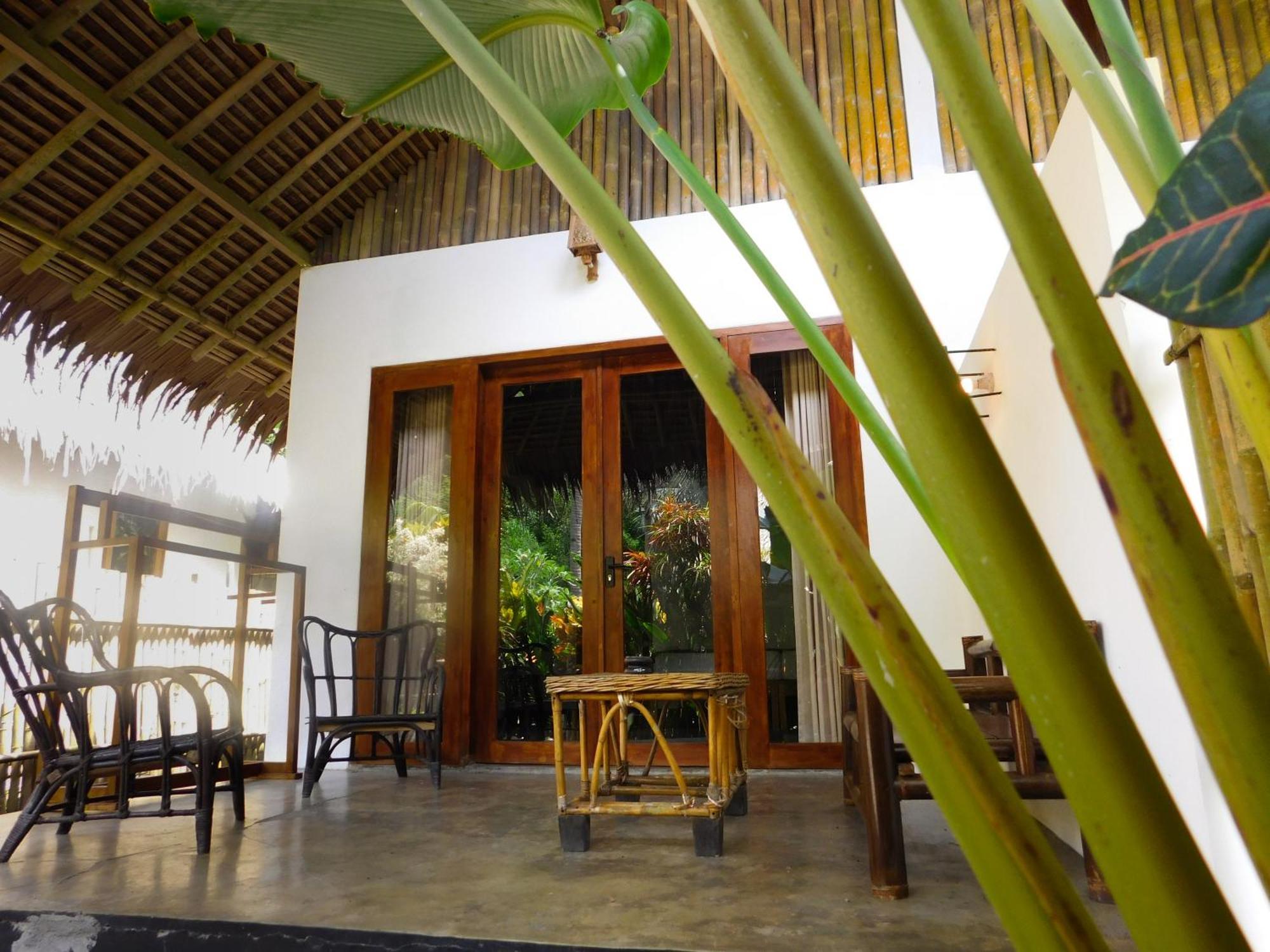 Rnv Eco Resort Bungalows Batukaras Экстерьер фото
