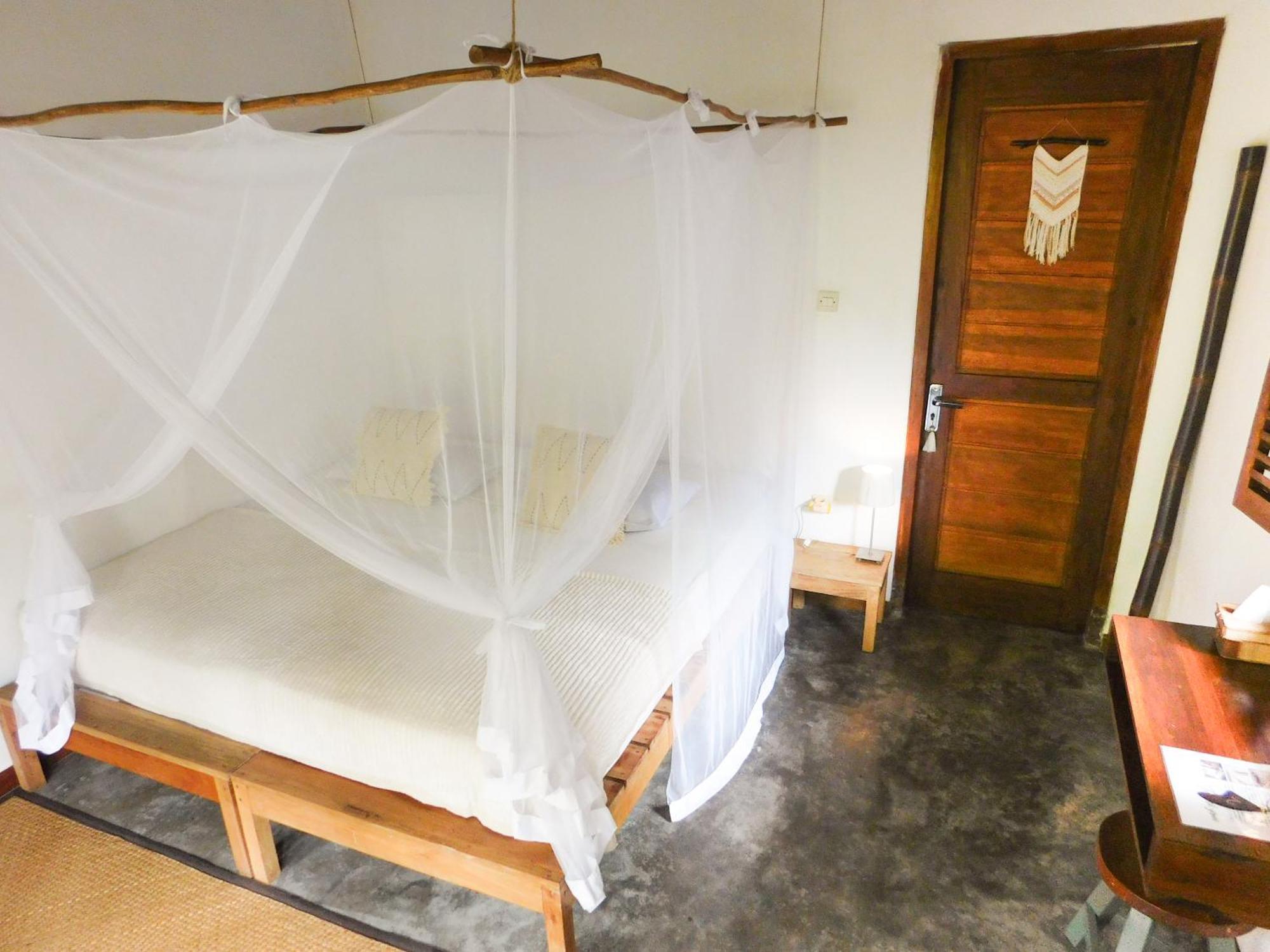 Rnv Eco Resort Bungalows Batukaras Экстерьер фото